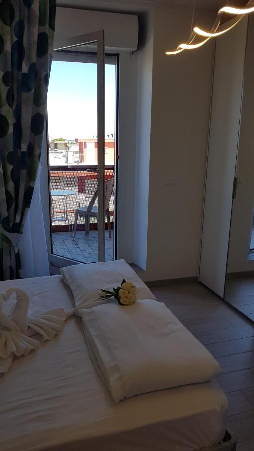 Hotel Vienna Lignano Sabbiadoro Zewnętrze zdjęcie