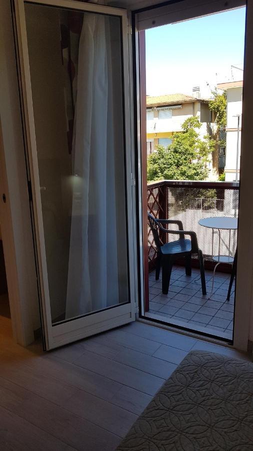 Hotel Vienna Lignano Sabbiadoro Zewnętrze zdjęcie