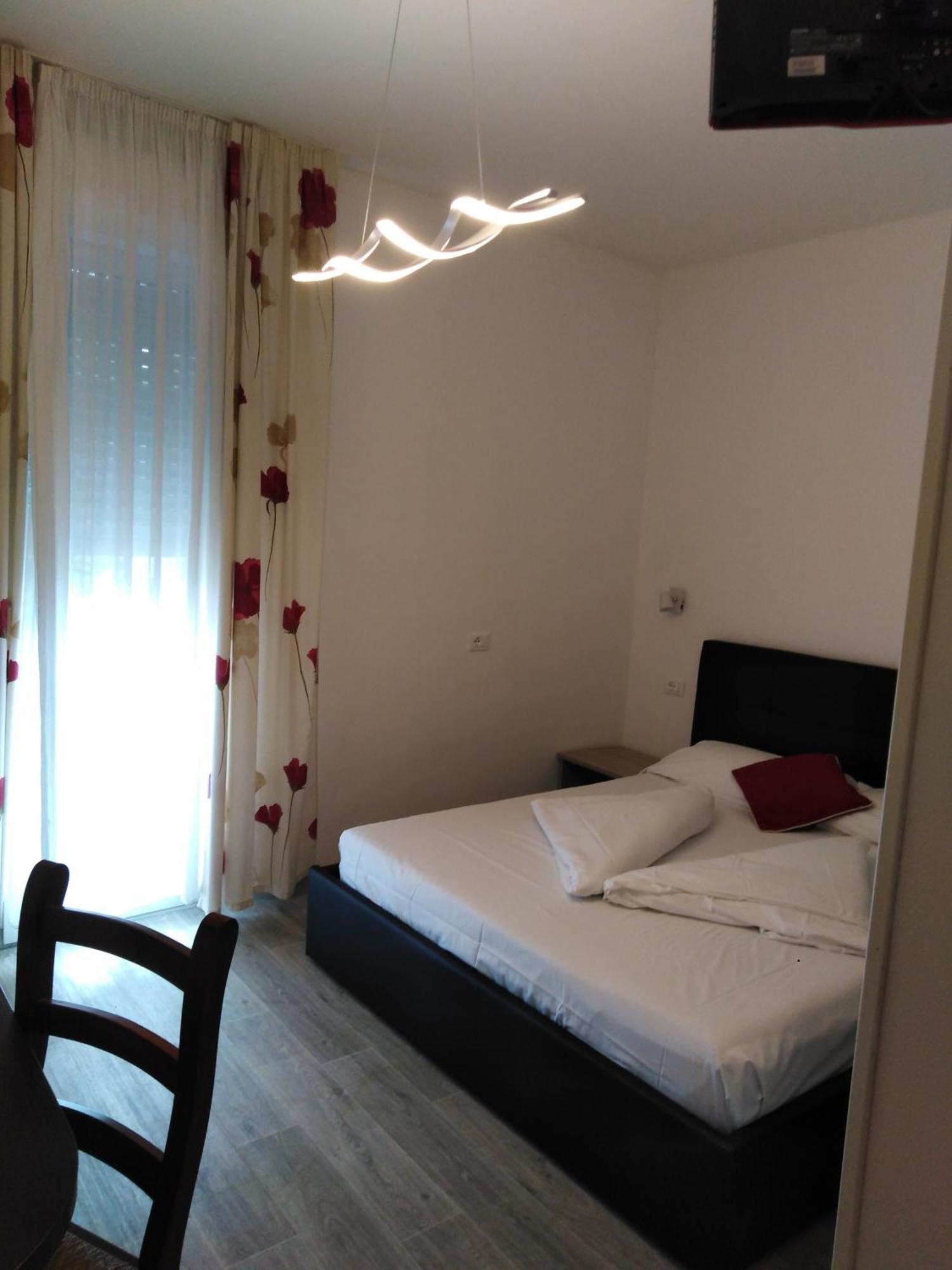 Hotel Vienna Lignano Sabbiadoro Zewnętrze zdjęcie