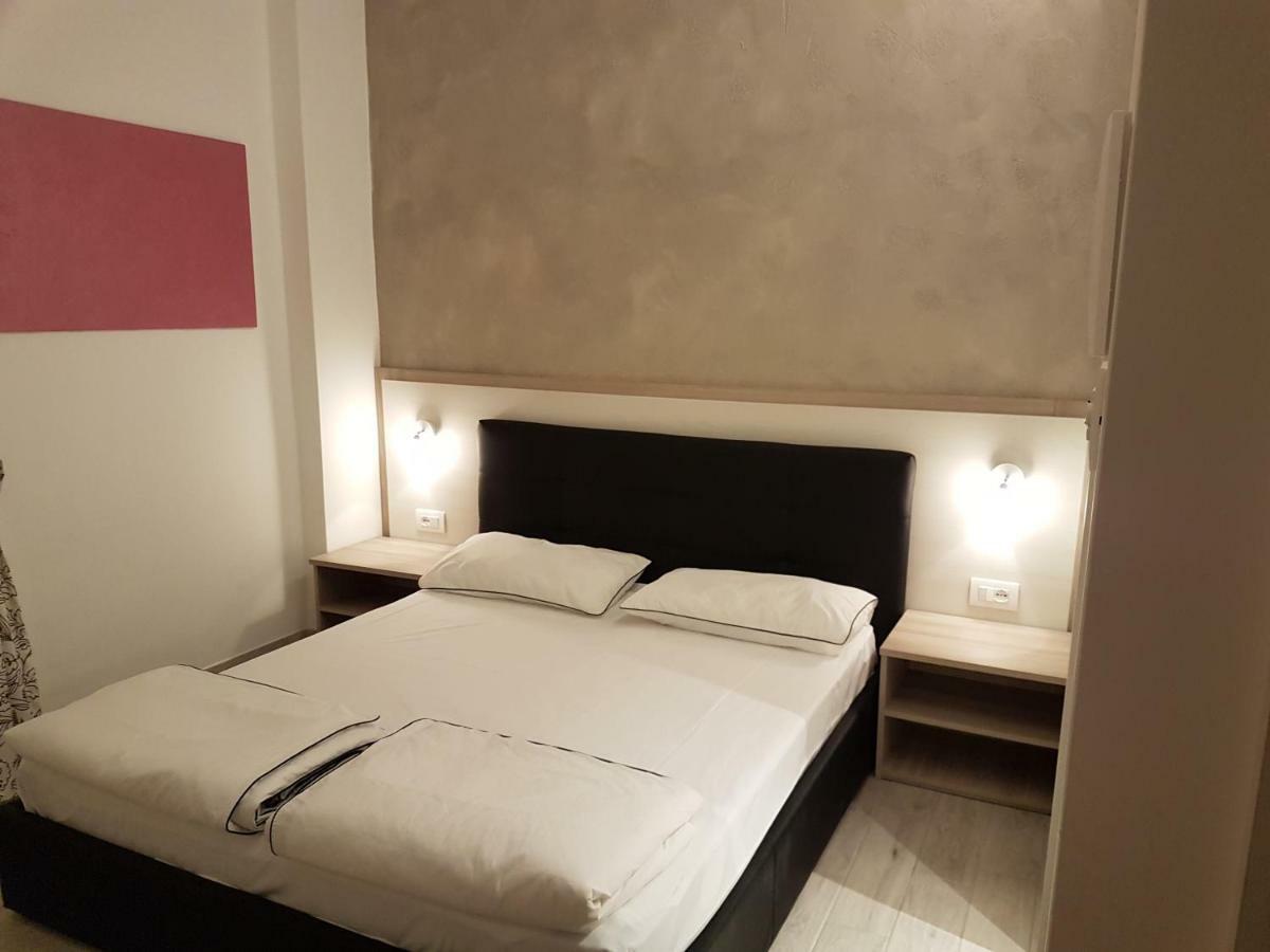 Hotel Vienna Lignano Sabbiadoro Zewnętrze zdjęcie